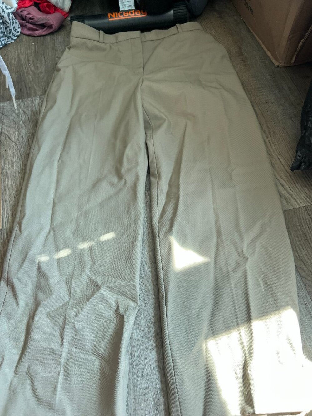 Babaton tan khaki dress‎ pants size 10 wide leg